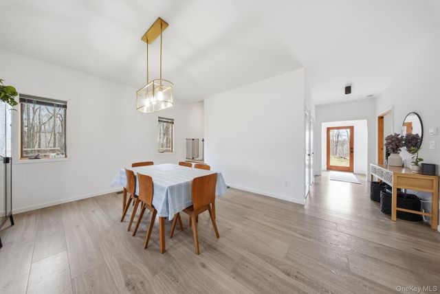 572 Greenville Turnpike, Middletown, NY 10940