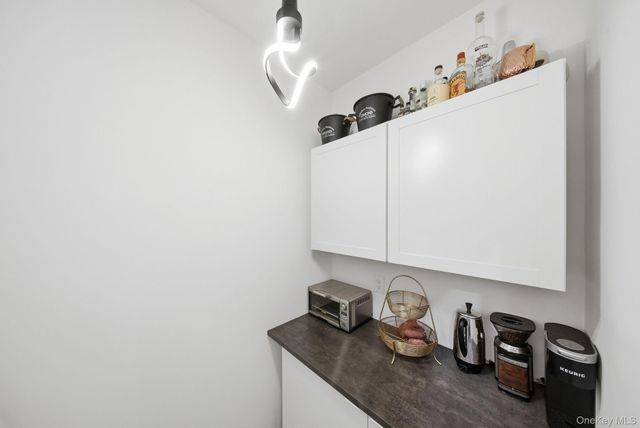 572 Greenville Turnpike, Middletown, NY 10940