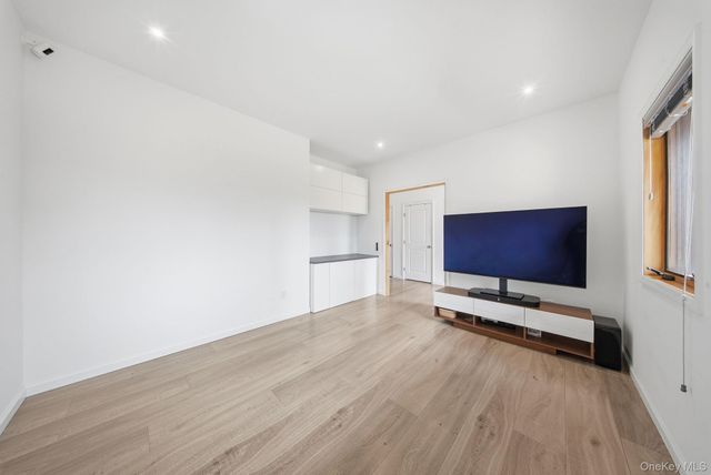 572 Greenville Turnpike, Middletown, NY 10940