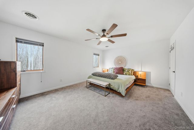 572 Greenville Turnpike, Middletown, NY 10940