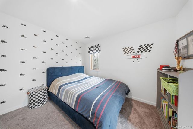 572 Greenville Turnpike, Middletown, NY 10940