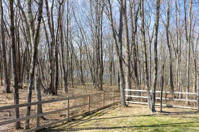 572 Greenville Turnpike, Middletown, NY 10940