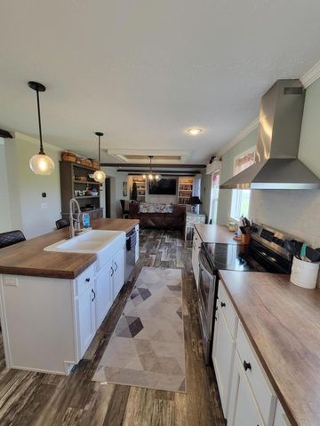 2890 Willow Neave Road, Brooksville, KY 41004