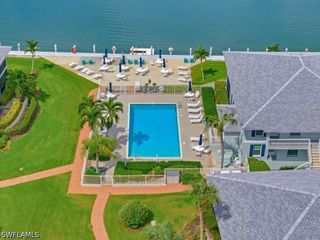 671 W Elkcam CIR 513, Marco Island, FL 34145