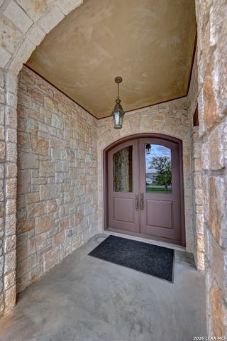 1104 Lois St, Kerrville, TX 78028