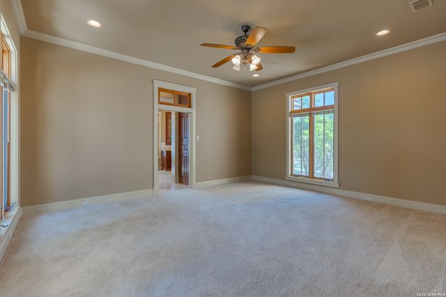 1104 Lois St, Kerrville, TX 78028