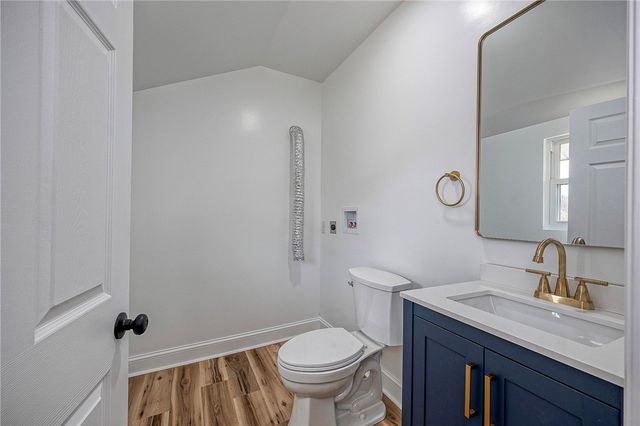 242 Dickens St, Latrobe, PA 15650