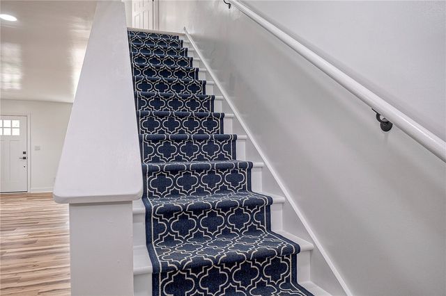 242 Dickens St, Latrobe, PA 15650