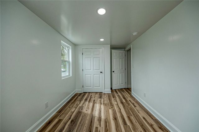 242 Dickens St, Latrobe, PA 15650