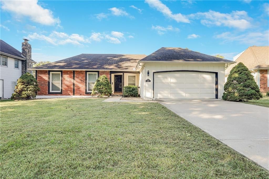 9912 Knox Drive, Overland Park, KS 66212