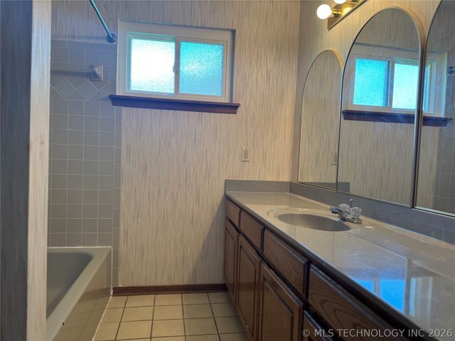 451 W 113th Street S, Jenks, OK 74037
