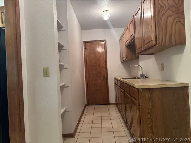 451 W 113th Street S, Jenks, OK 74037