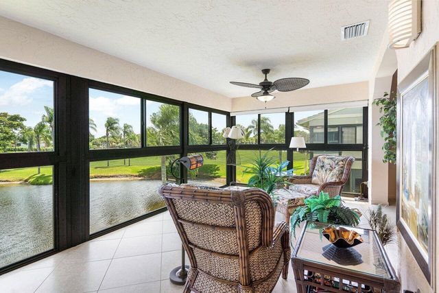 69 Eastgate Drive Unit D, Boynton Beach, FL 33436