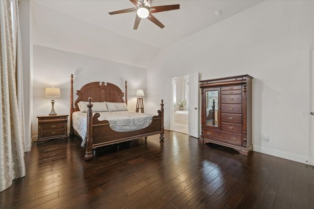 1113 5th Street, Argyle, TX 76226