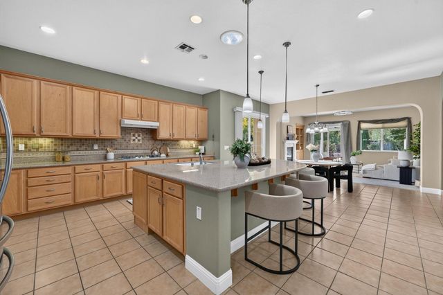 3605 Long Cove Ct, Roseville, CA 95747