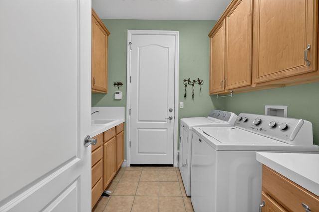 3605 Long Cove Ct, Roseville, CA 95747