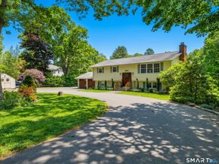 190 Cow Hill Road, Clinton, CT 06413