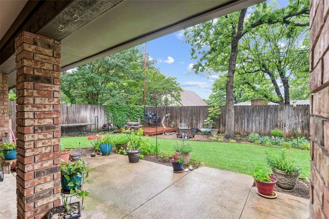 5707 Trail Crest Drive, Arlington, TX 76017