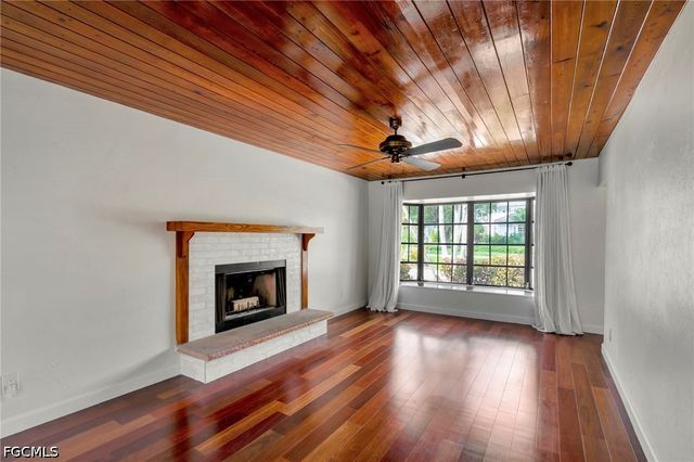 3209 W Riverside DR, Fort Myers, FL 33901