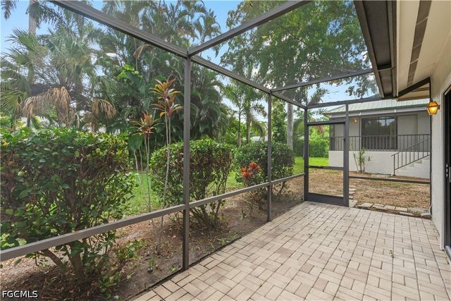 3209 W Riverside DR, Fort Myers, FL 33901
