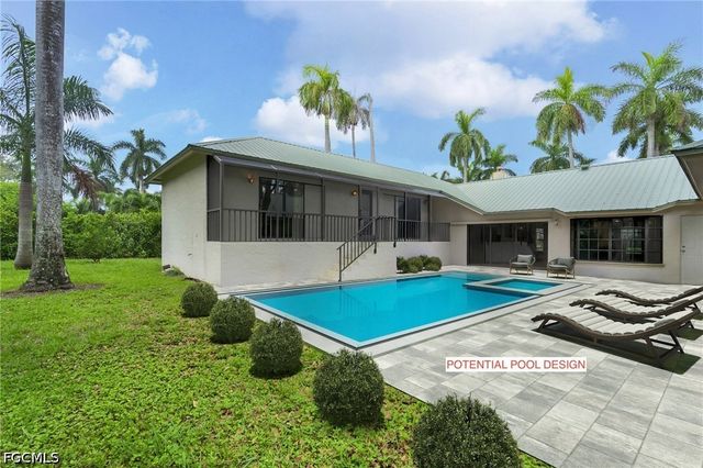 3209 W Riverside DR, Fort Myers, FL 33901