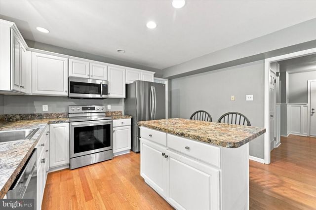 1126 YANKEE DR, Downingtown, PA 19335