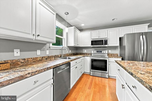 1126 YANKEE DR, Downingtown, PA 19335