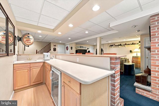 1126 YANKEE DR, Downingtown, PA 19335