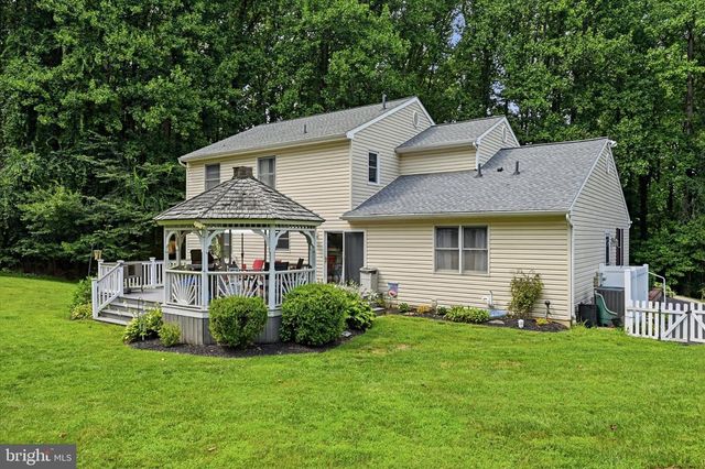 1126 YANKEE DR, Downingtown, PA 19335