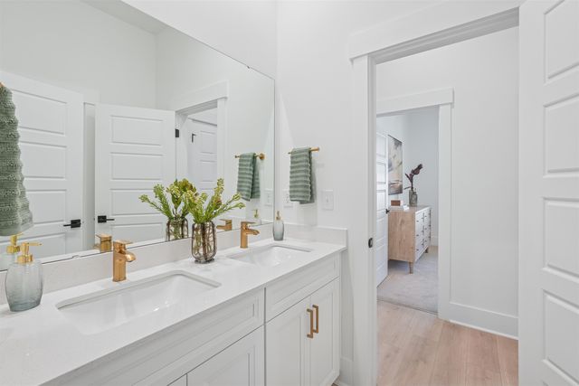 33 Condor Ct, Pawleys Island, SC 29585