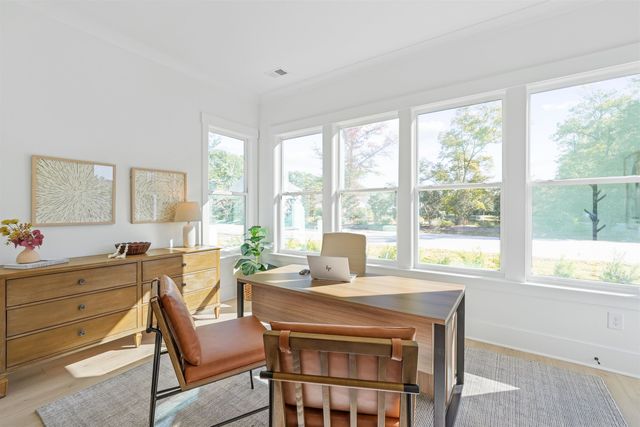 33 Condor Ct, Pawleys Island, SC 29585