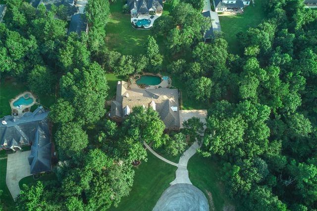 26127 Upper Beacon Place, Montgomery, TX 77316
