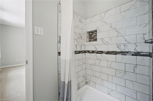 740 Yorkshire DR, Virginia Beach, VA 23452