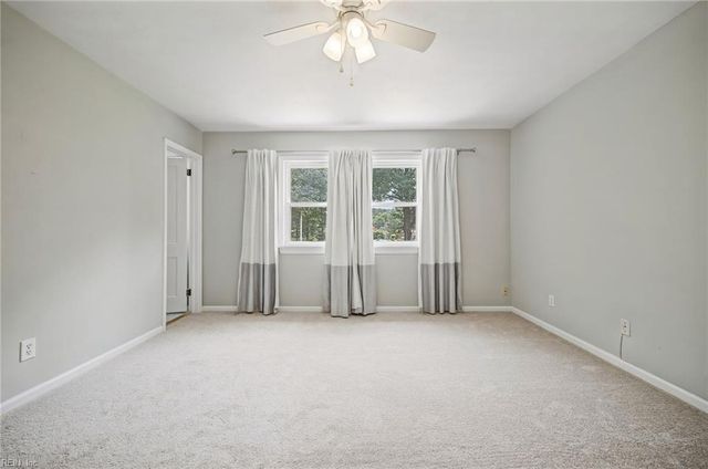 740 Yorkshire DR, Virginia Beach, VA 23452