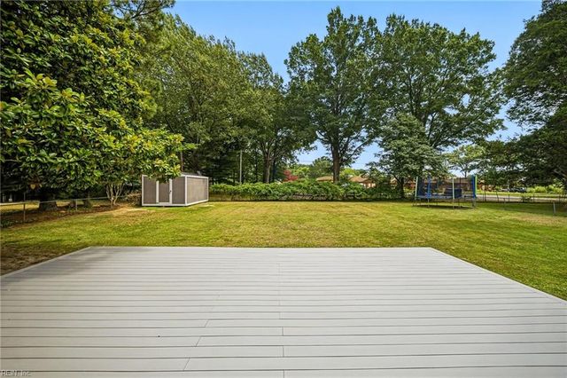 740 Yorkshire DR, Virginia Beach, VA 23452