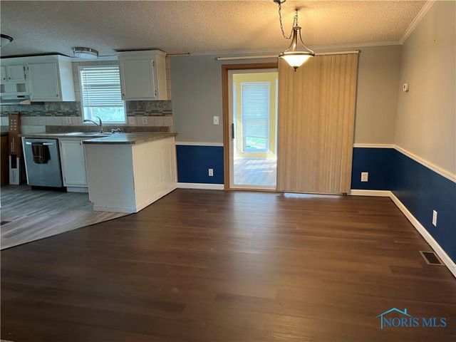 155 Navajo Trail, Montpelier, OH 43543