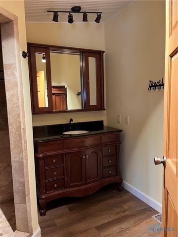 155 Navajo Trail, Montpelier, OH 43543