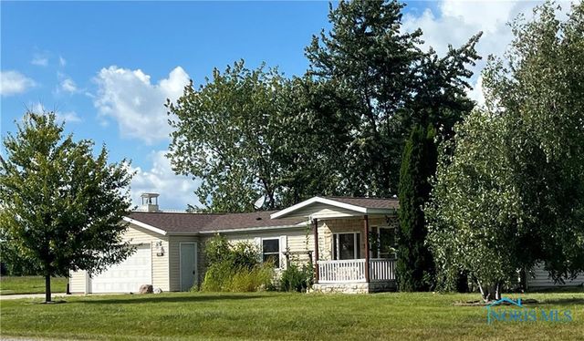 155 Navajo Trail, Montpelier, OH 43543