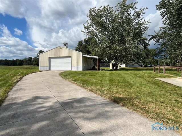 155 Navajo Trail, Montpelier, OH 43543