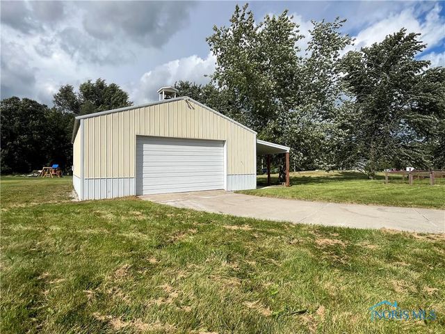 155 Navajo Trail, Montpelier, OH 43543