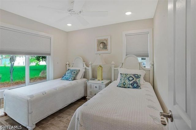 4298 27th CT SW 101, Naples, FL 34116