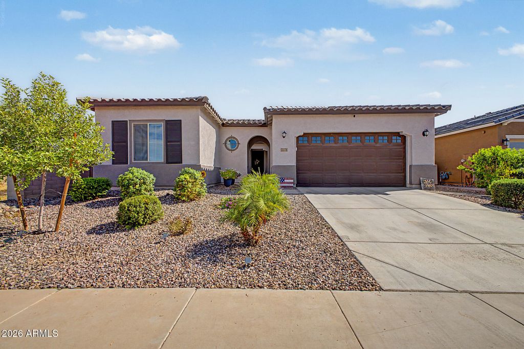 2373 E FANDANGO Drive, Gilbert, AZ 85298 — photo 3
