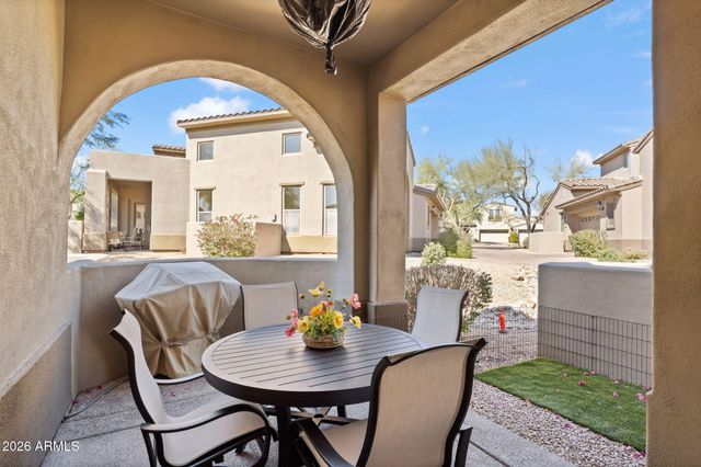 20802 N GRAYHAWK Drive 1018, Scottsdale, AZ 85255