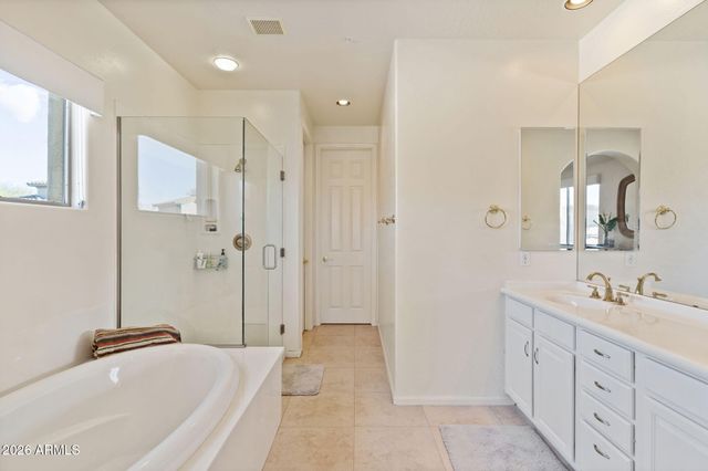 20802 N GRAYHAWK Drive 1018, Scottsdale, AZ 85255