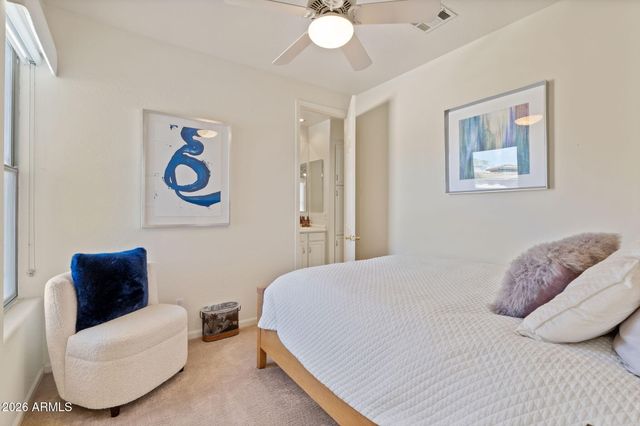 20802 N GRAYHAWK Drive 1018, Scottsdale, AZ 85255