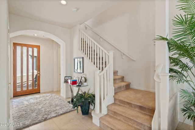 20802 N GRAYHAWK Drive 1018, Scottsdale, AZ 85255