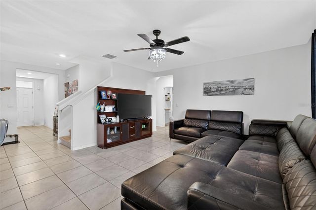 11338 AMBER RIDGE DRIVE, Zellwood, FL 32798