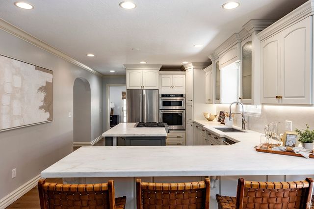 1085 MILITARY DR, Salt Lake City, UT 84105