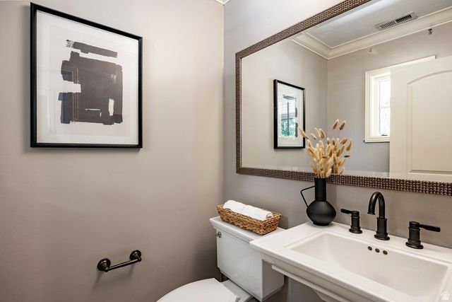 1085 MILITARY DR, Salt Lake City, UT 84105