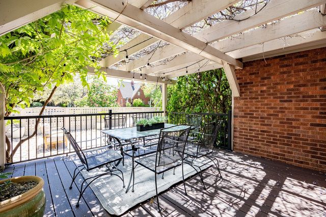 1085 MILITARY DR, Salt Lake City, UT 84105